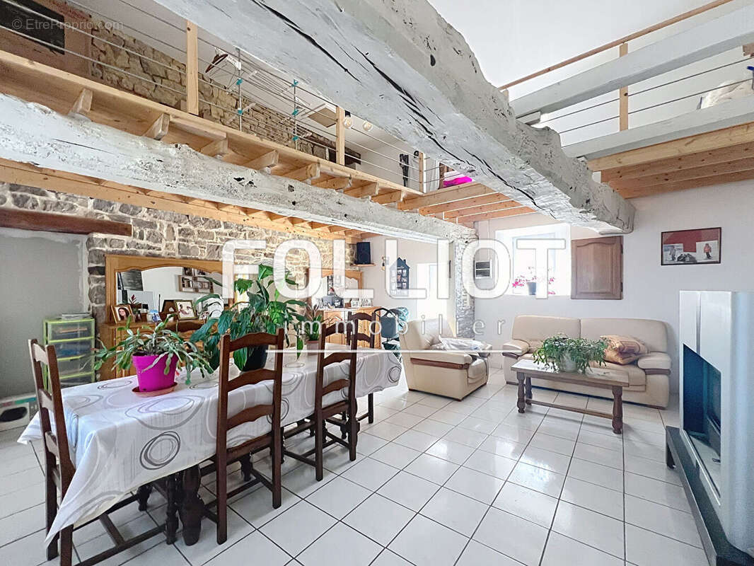 Maison à SAINT-AUBIN-DU-CORMIER