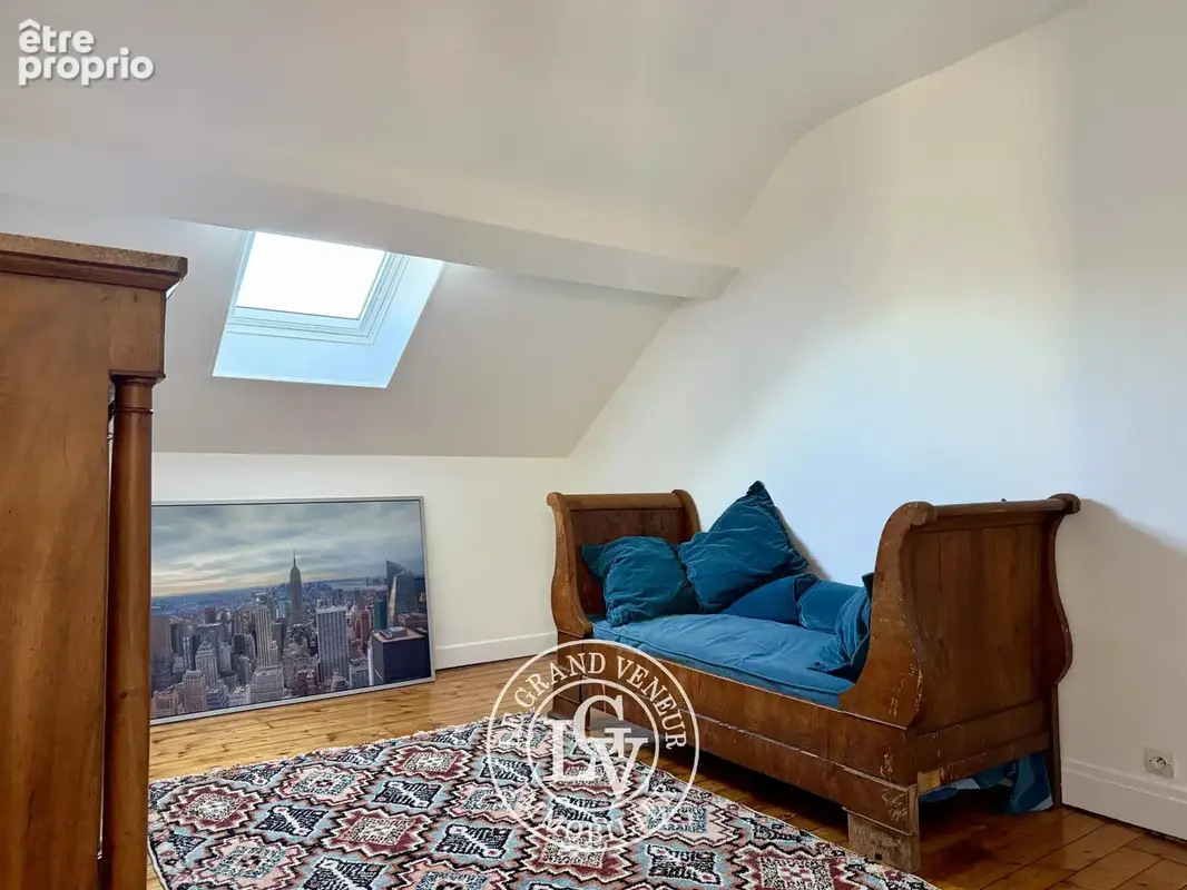 Fontainebleau – élégante maison bourgeoise de 227 m² avec jardin, véranda et garage - photo 26