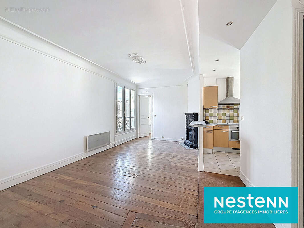 Appartement à PARIS-17E
