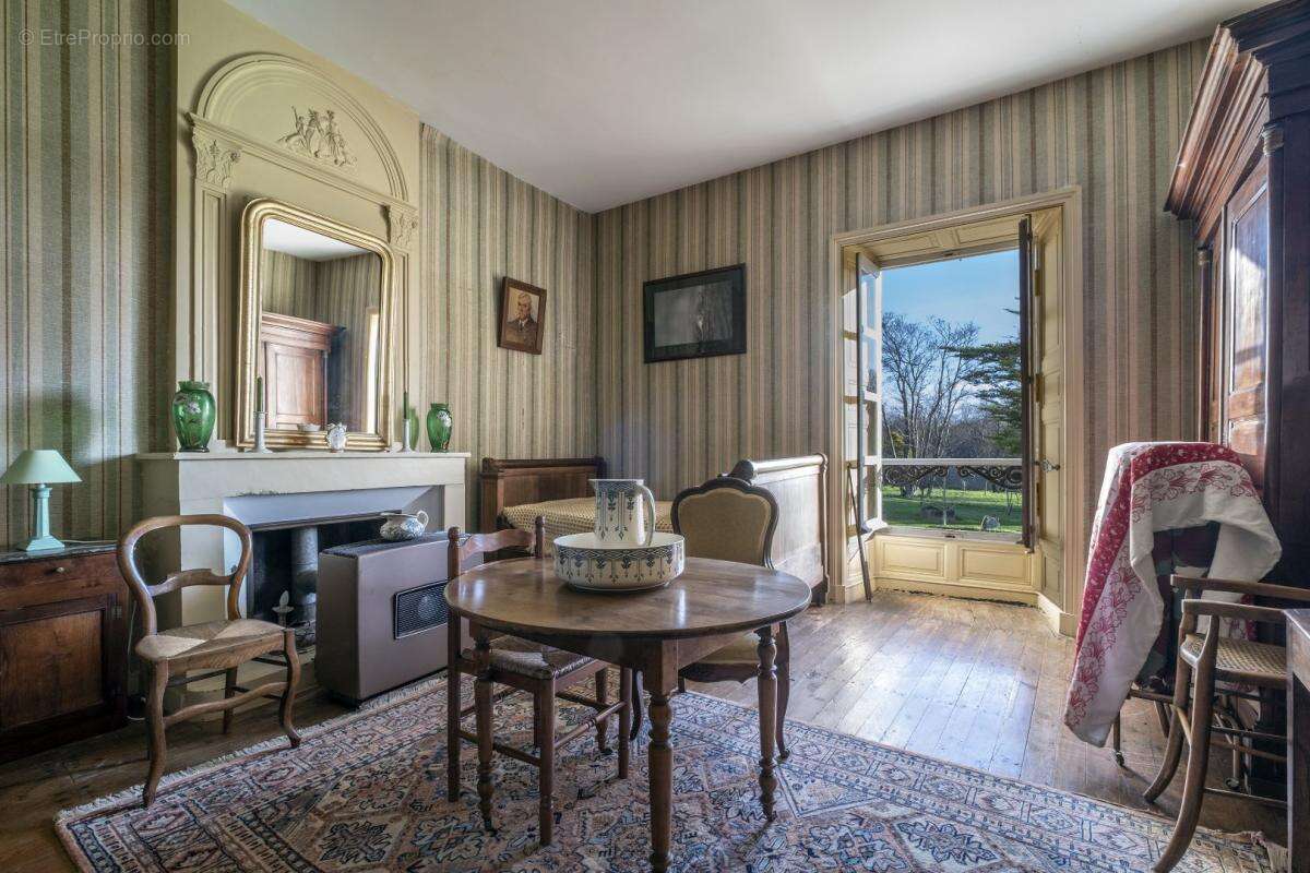 Maison à BEAUVOIR-SUR-NIORT