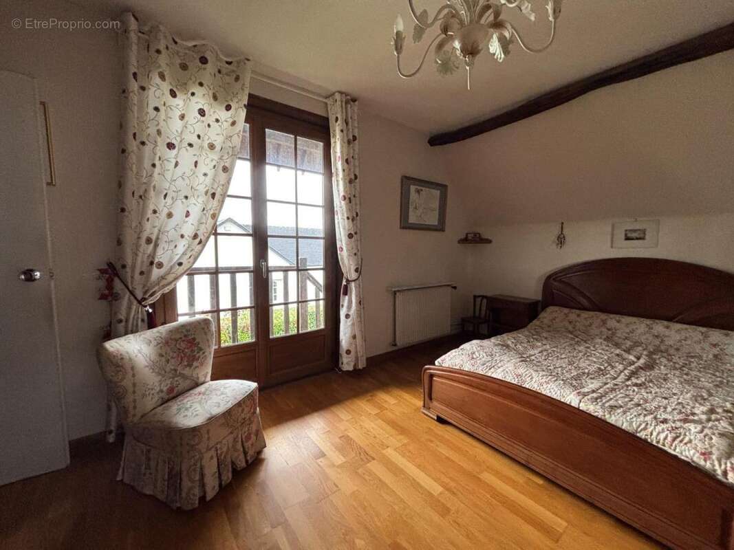 Maison à SAINT-PIERRE-LES-ELBEUF