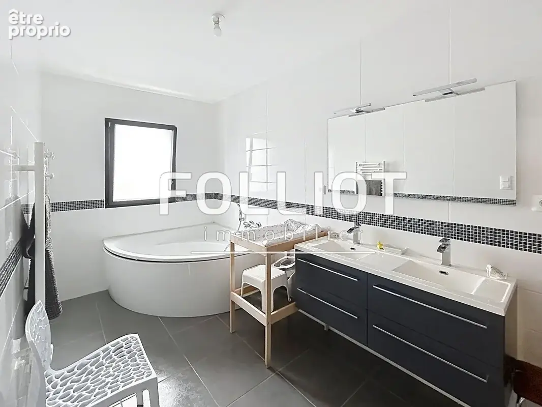 A VENDRE Maison Saint Pierre Langers - photo 9