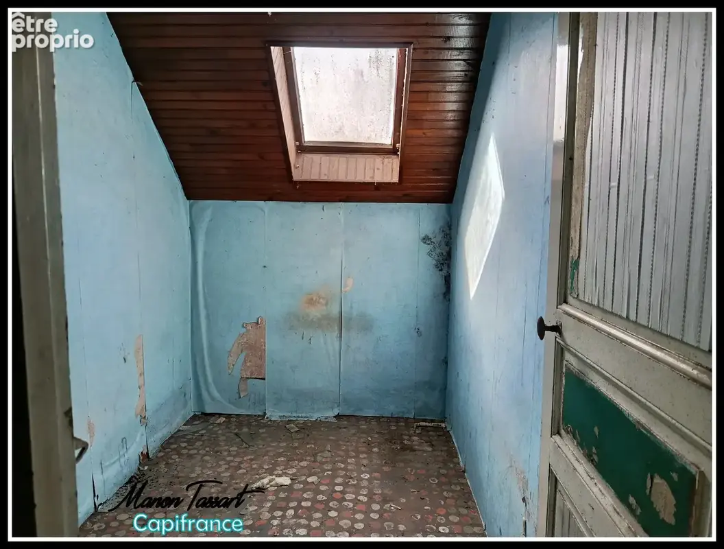 Maison de courée à rénover entièrement — Potentiel fort investisseur / Saint Amand les eaux - photo 5
