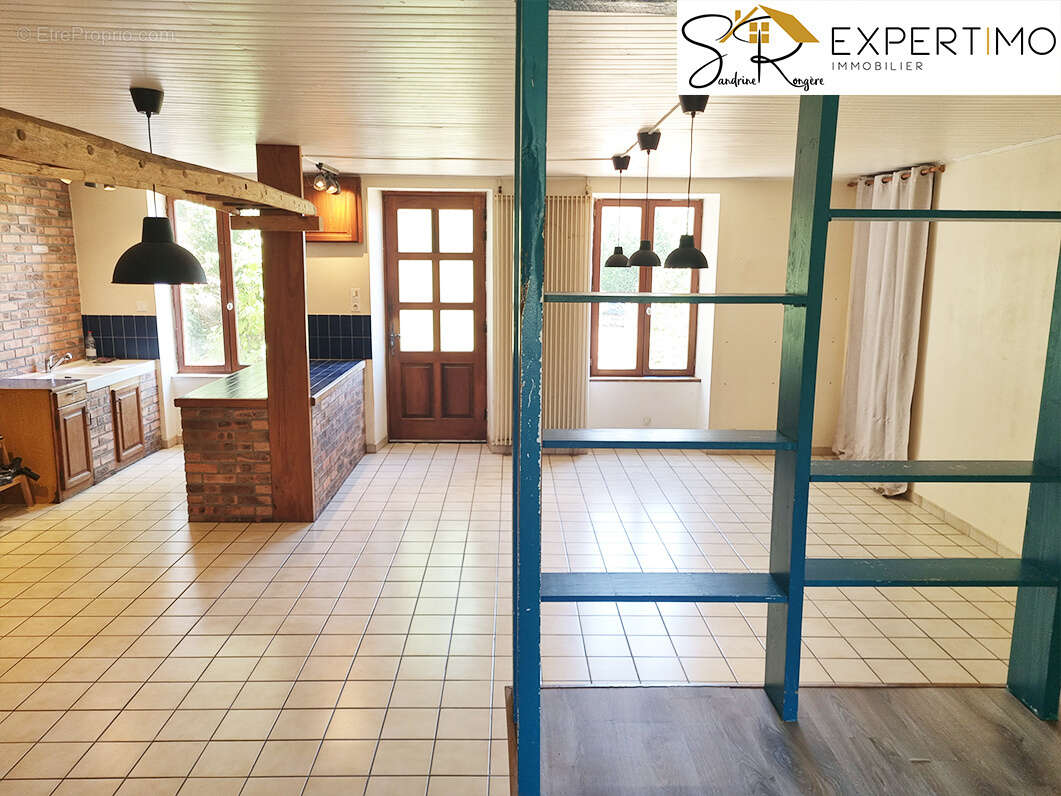 A Servant, Maison de 240 m2 sur parcelle de 2 011m2. - photo 6