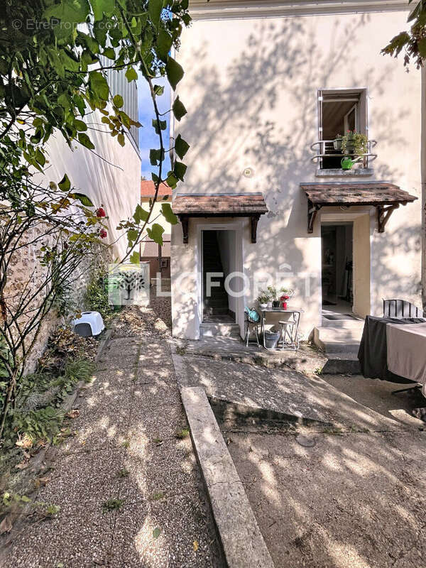 Appartement à MARGENCY