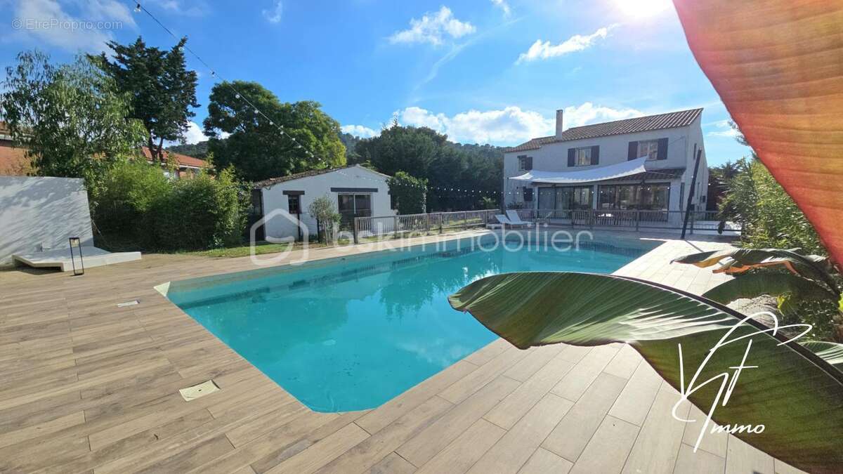 Maison à SIX-FOURS-LES-PLAGES