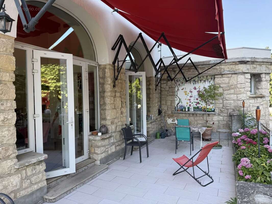 Appartement à CORCELLES-EN-BEAUJOLAIS