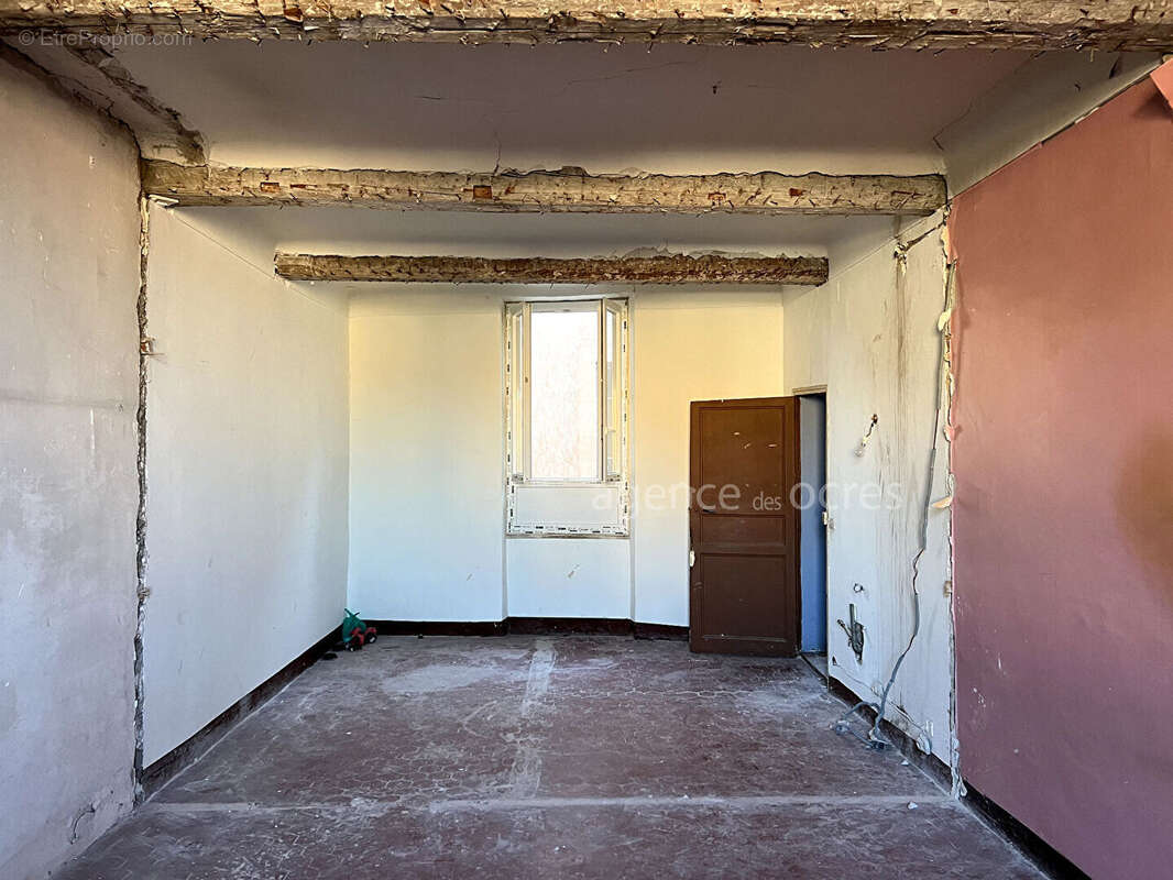 Appartement à APT