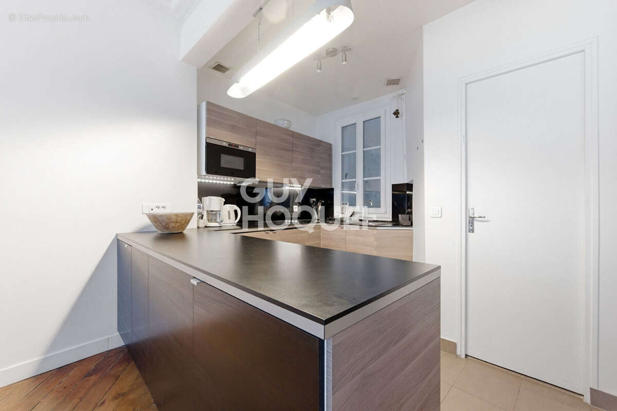 Appartement à PARIS-9E