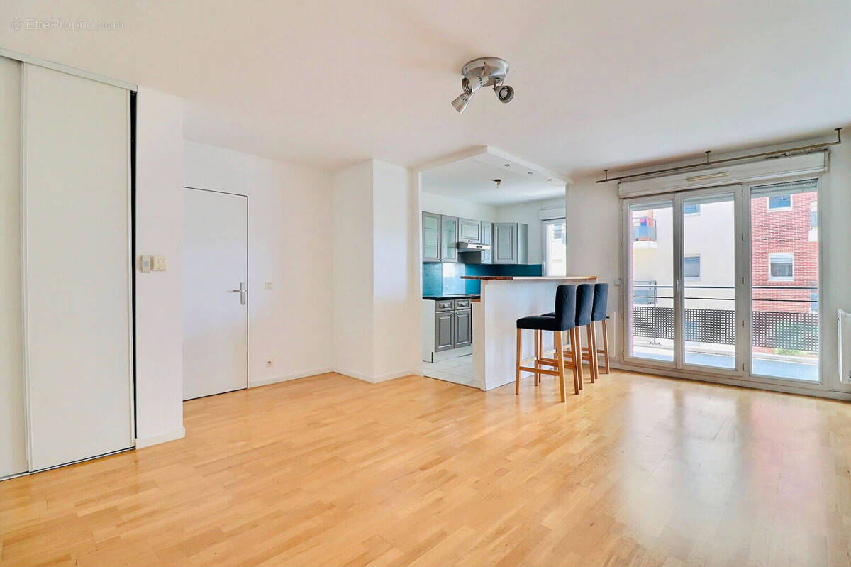 Appartement à SAINT-OUEN