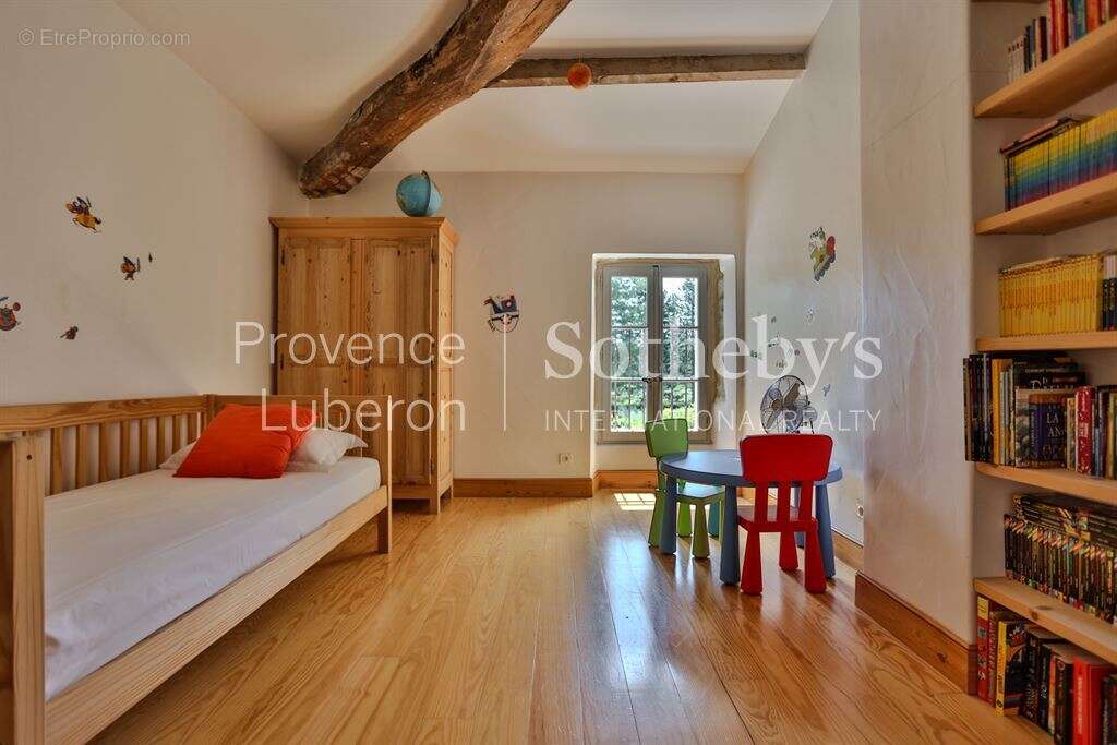 Maison à SAUMANE-DE-VAUCLUSE