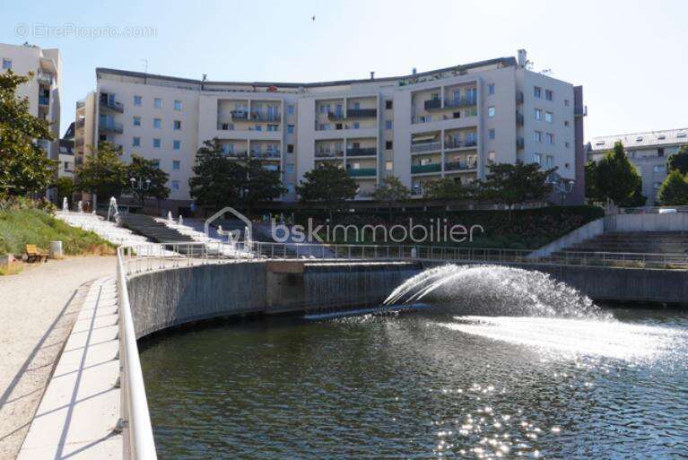 Créteil – F3 avec 2 balcons et vue sur le lac - photo 11