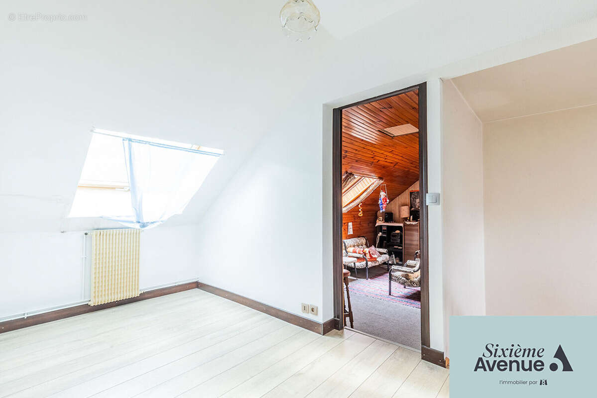 Maison à SAINT-MICHEL-SUR-ORGE