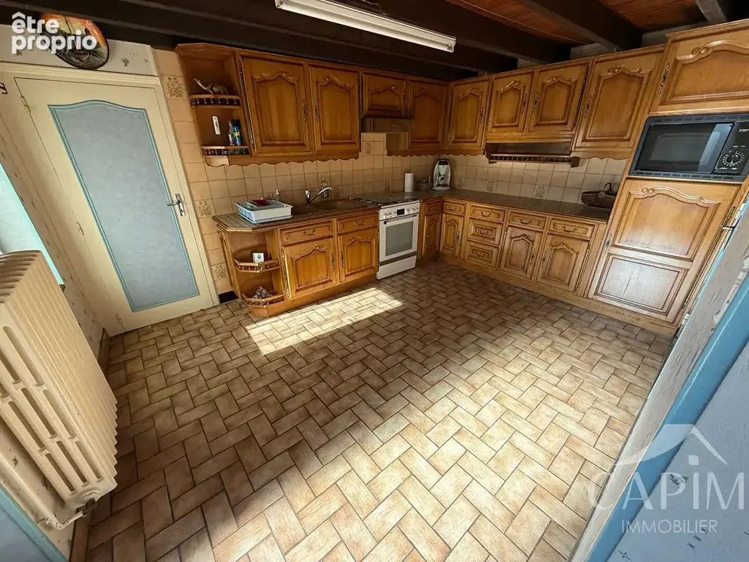 Maison en pierres Saint Germain En Cogles en centre bourg - 4Ch. - Bureau - photo 4