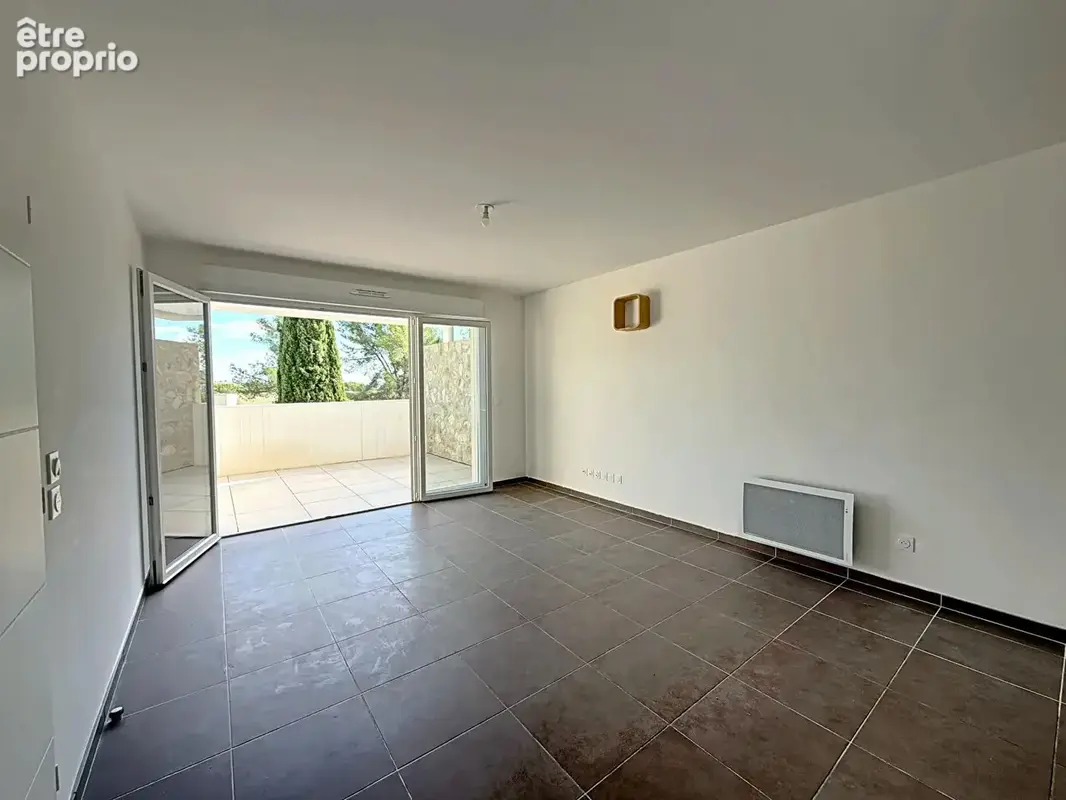 T2 en dernier étage avec terrasse de 16 m² et parking - photo 10