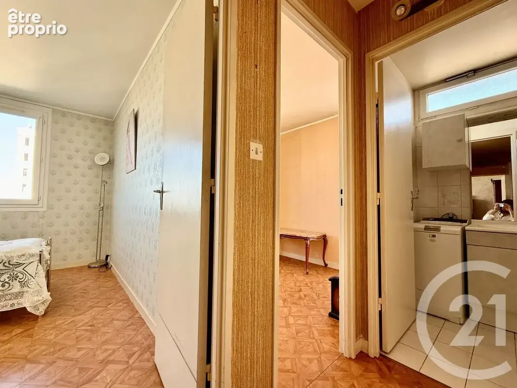 Appartement 3 pièces 57 m² à vendre à Clichy (92110) - photo 9