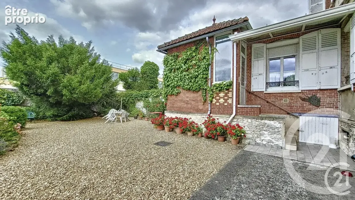 Photo Appartement à Montereau-Fault-Yonne au prix de 126 000€