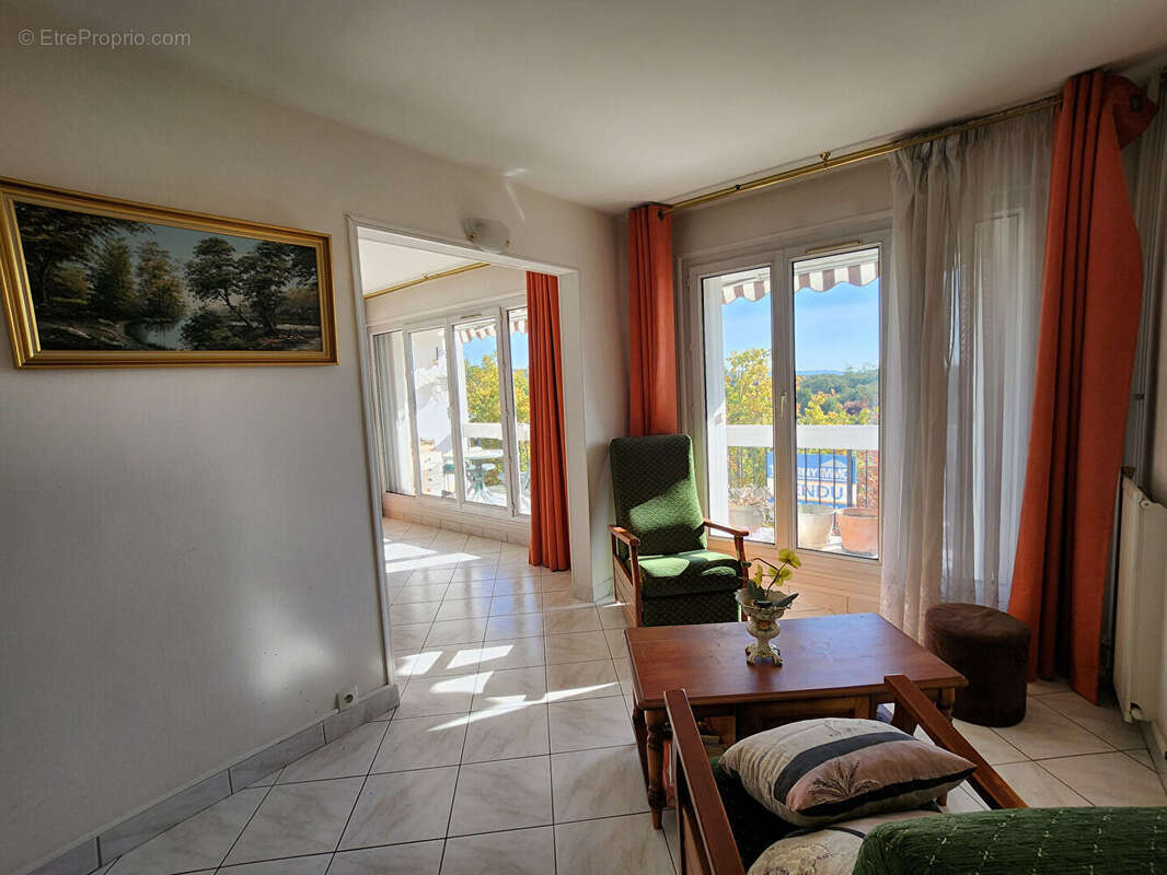 Appartement à TAVERNY