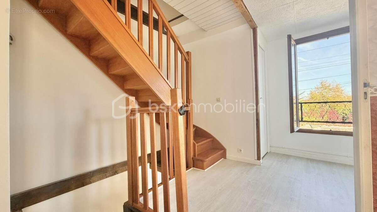 Maison à NANTEUIL-LES-MEAUX