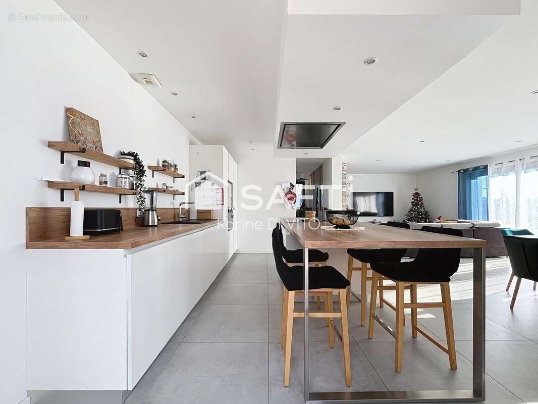 Photo 5 - Maison à PUGET-SUR-ARGENS