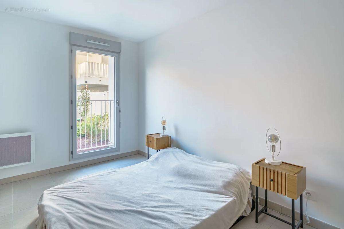 Appartement à MARSEILLE-9E