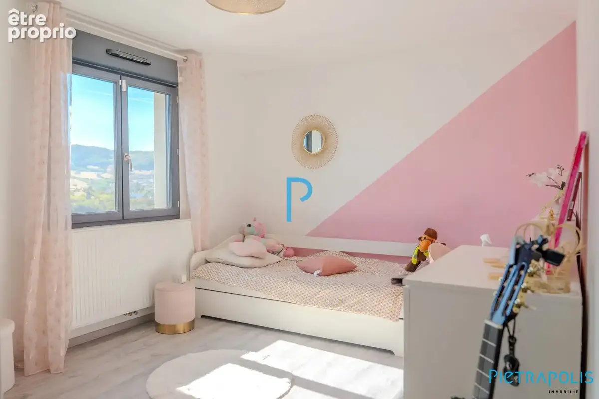 Maison 6 pièces 138 m² à vendre à Pontcharra-Sur-Turdine (69490) - photo 9
