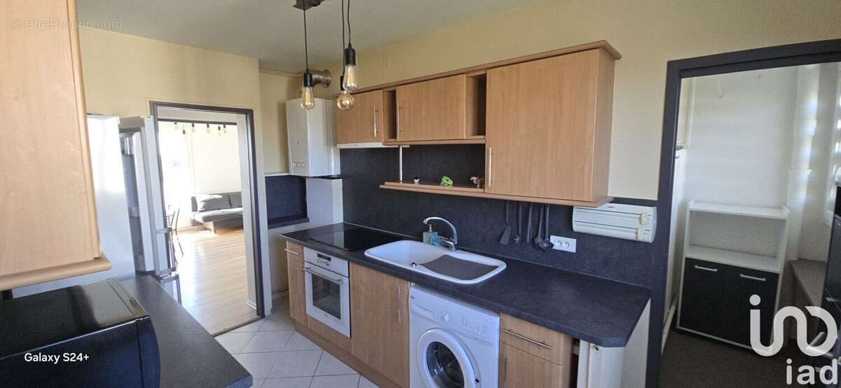 Photo 9 - Appartement à LA CHAPELLE-SAINT-MESMIN