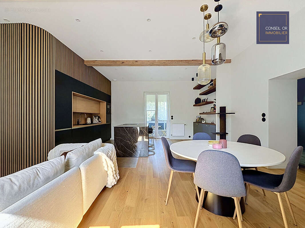 Appartement à IRIGNY