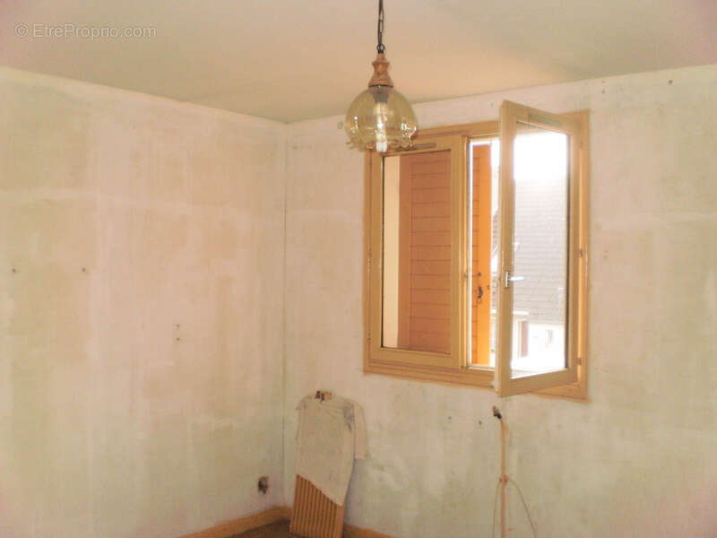 Maison à AVERMES
