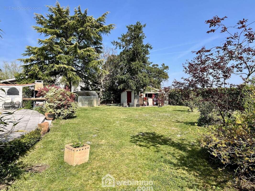 Maison à SAINT-MEDARD-EN-JALLES