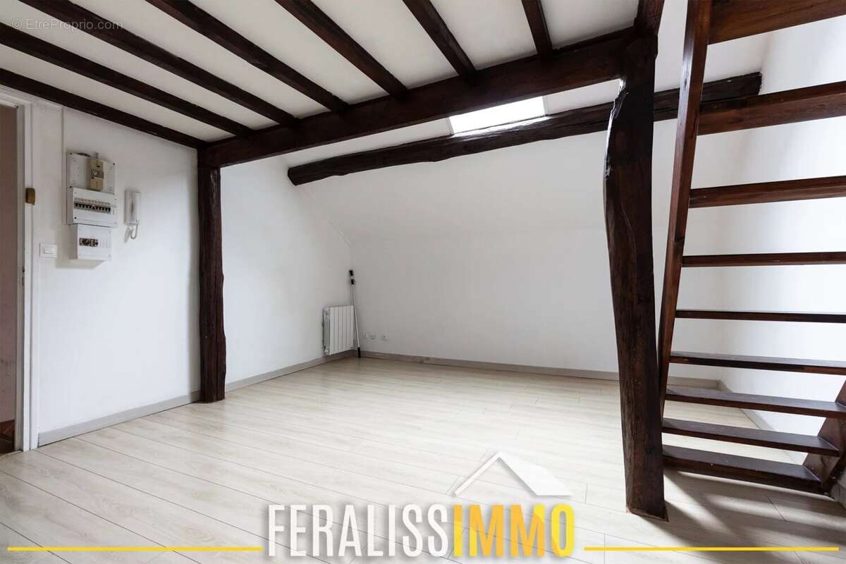 Appartement à VAUREAL