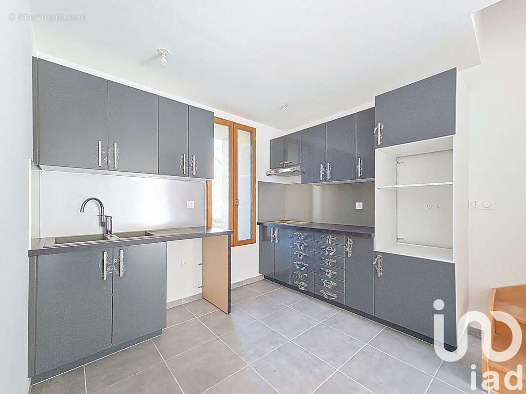 Photo 3 - Maison à GUIGNES