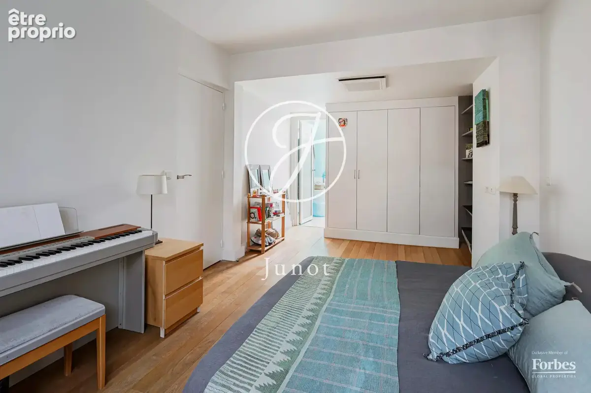 Paris 16e - PASSY - Appartement - 7 pièces - 284,31m² - 4/5 chambres - 4 terrasses - Aperçu tour Eiffel - photo 42