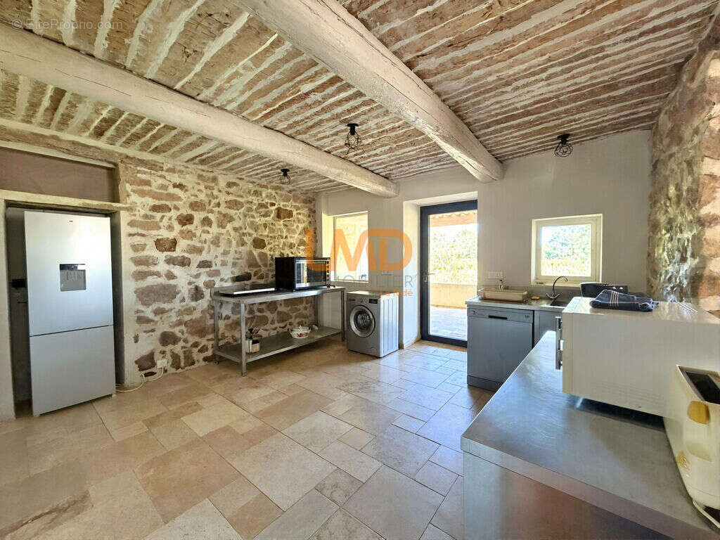 Maison à LA MOTTE