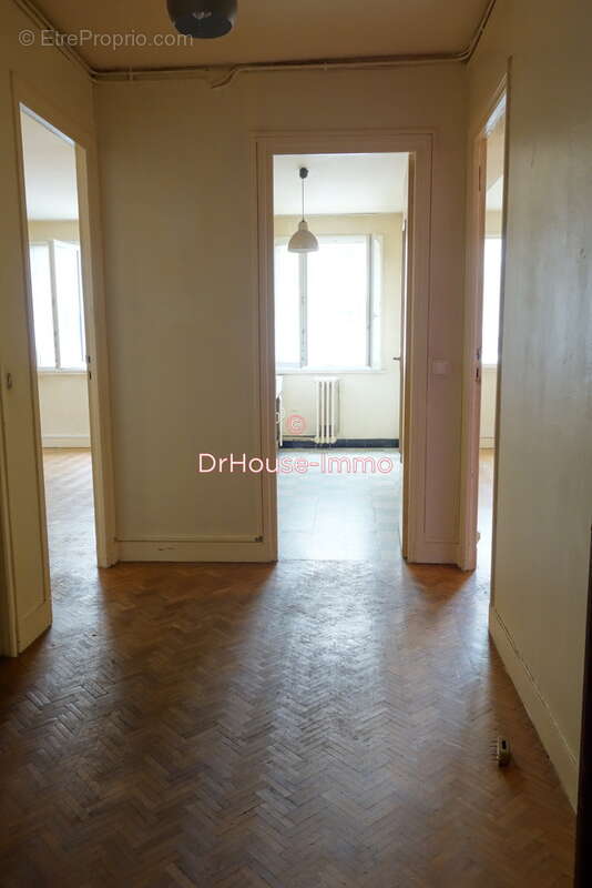 Appartement à COLOMBES