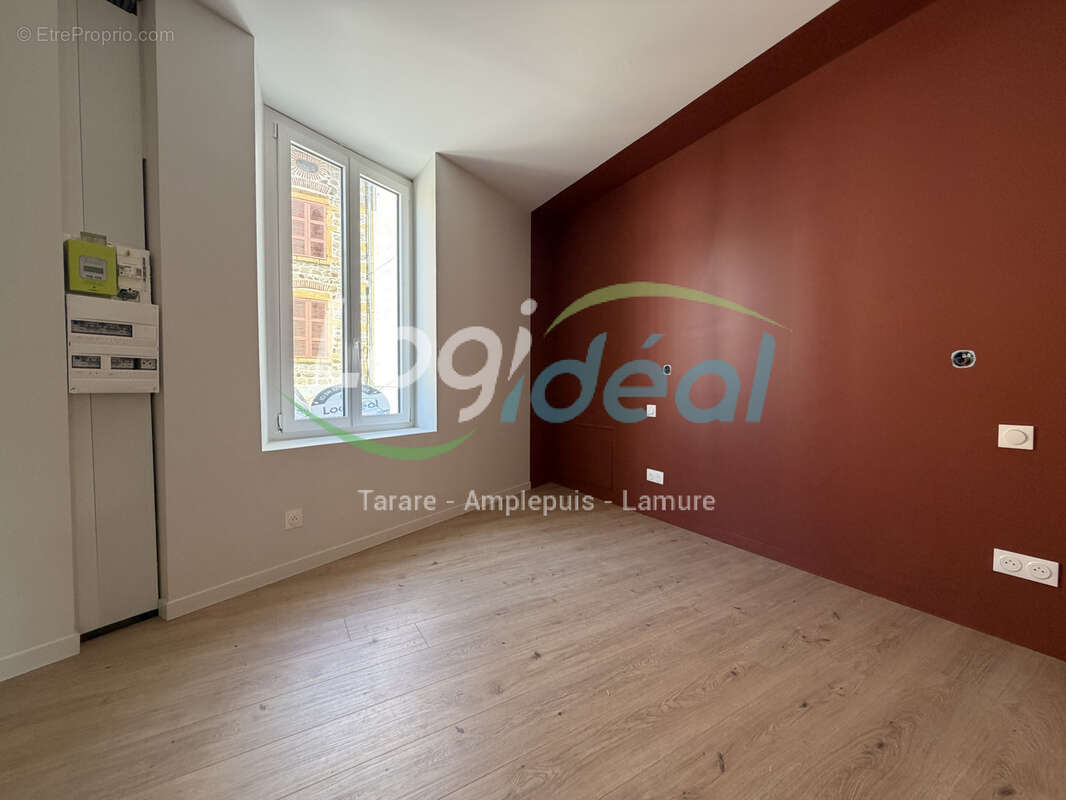 Appartement rénové à neuf - Saint Forgeux - photo 7