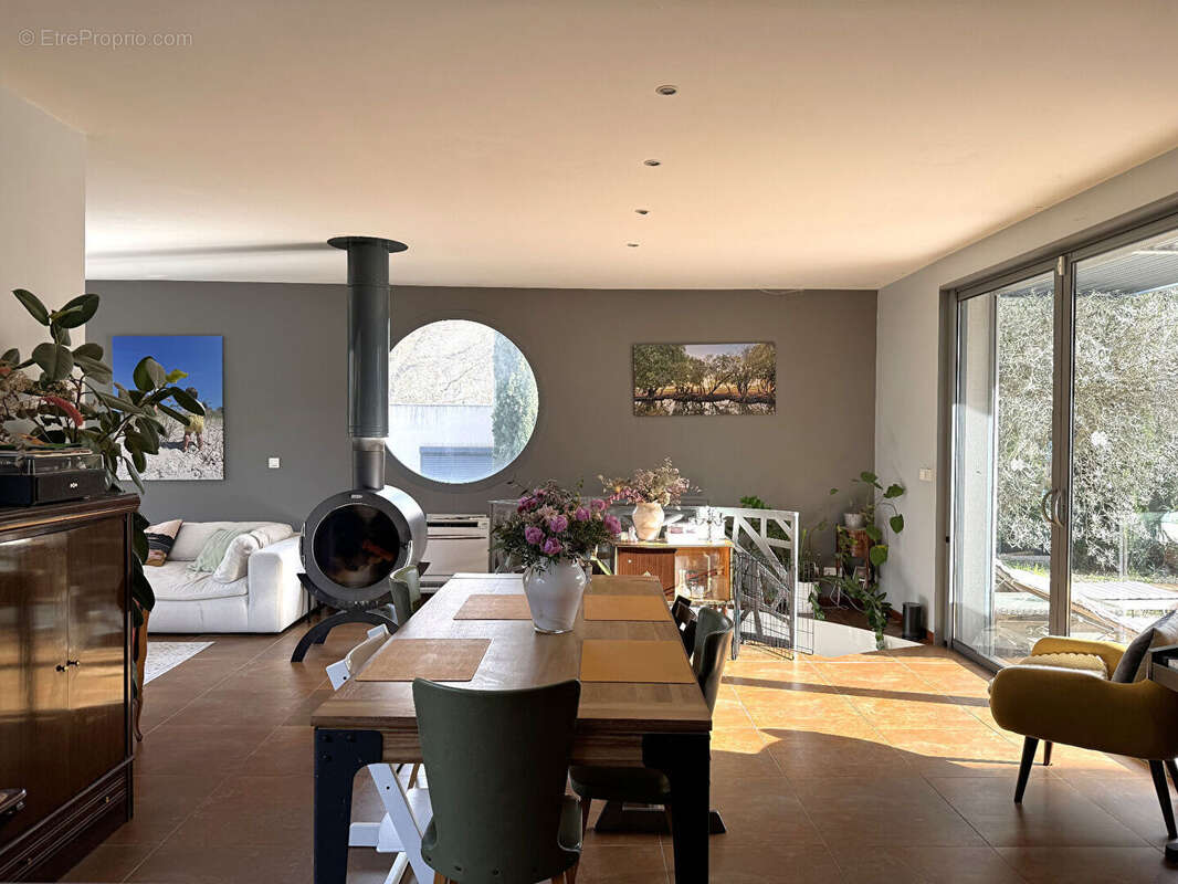 Maison à VILLENEUVE-LES-AVIGNON