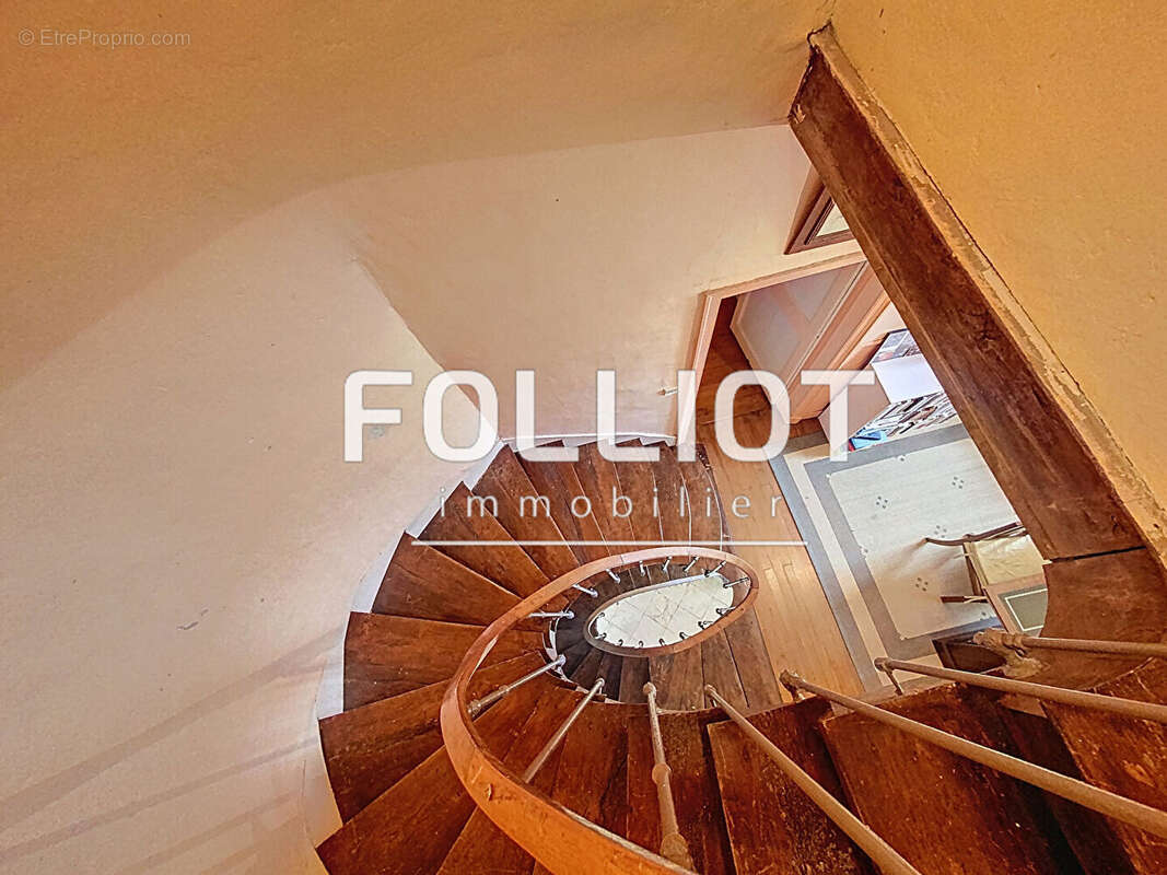 Maison à CESNY-BOIS-HALBOUT