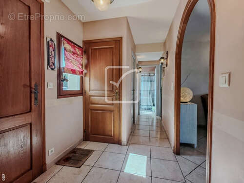Maison à GOURDON