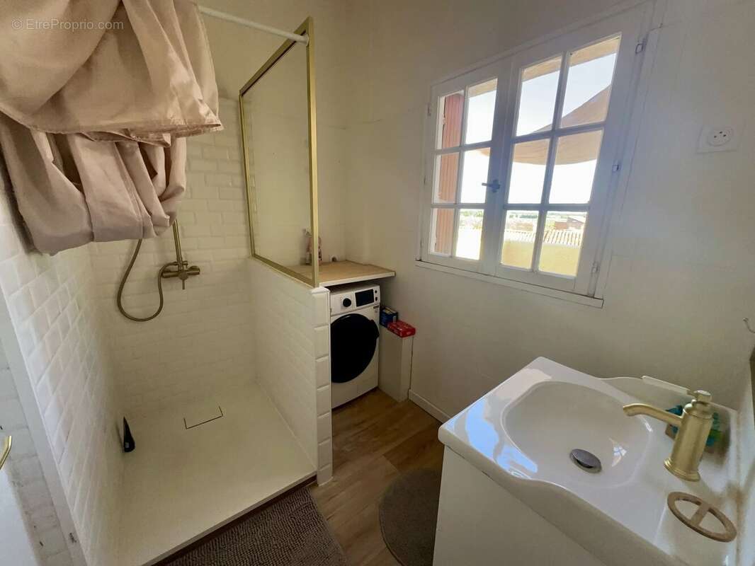 Appartement à PIA