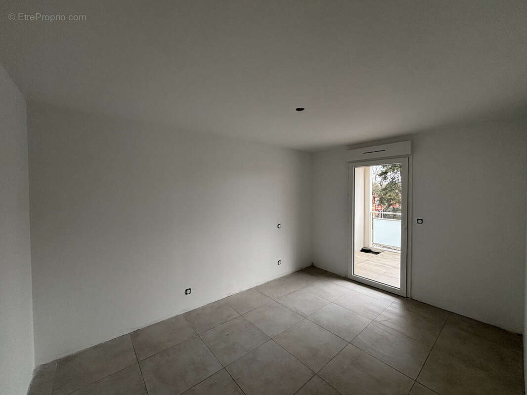 Appartement à LUNEL