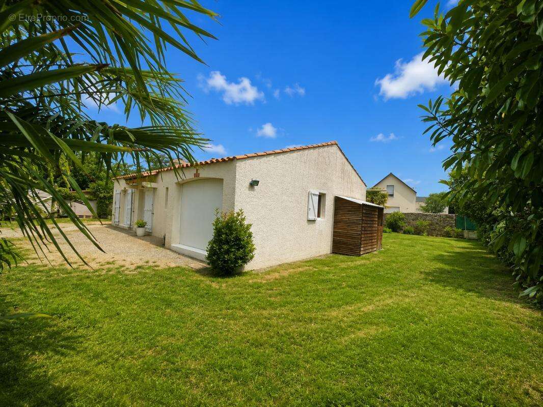 Bouguenais bourg   maison de plain-pied 3 chambres   grand g - photo 2