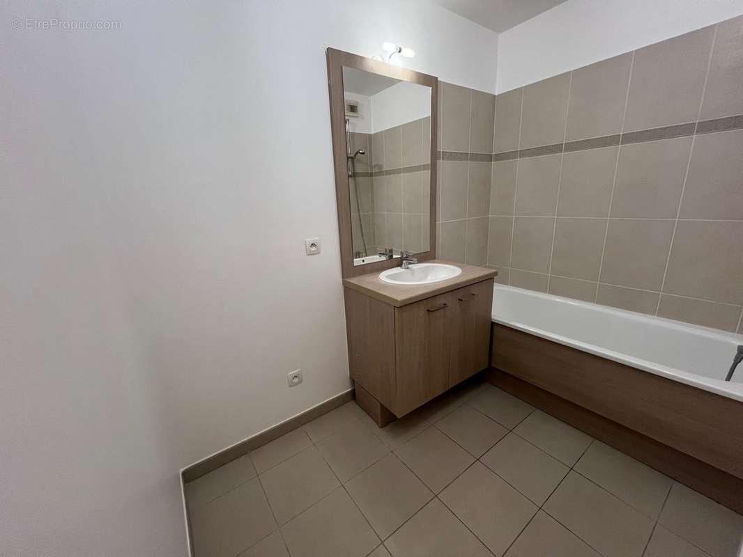 Appartement à HOUILLES