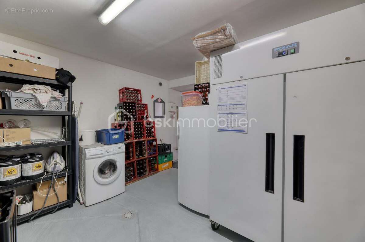 Commerce à MONTAIGU