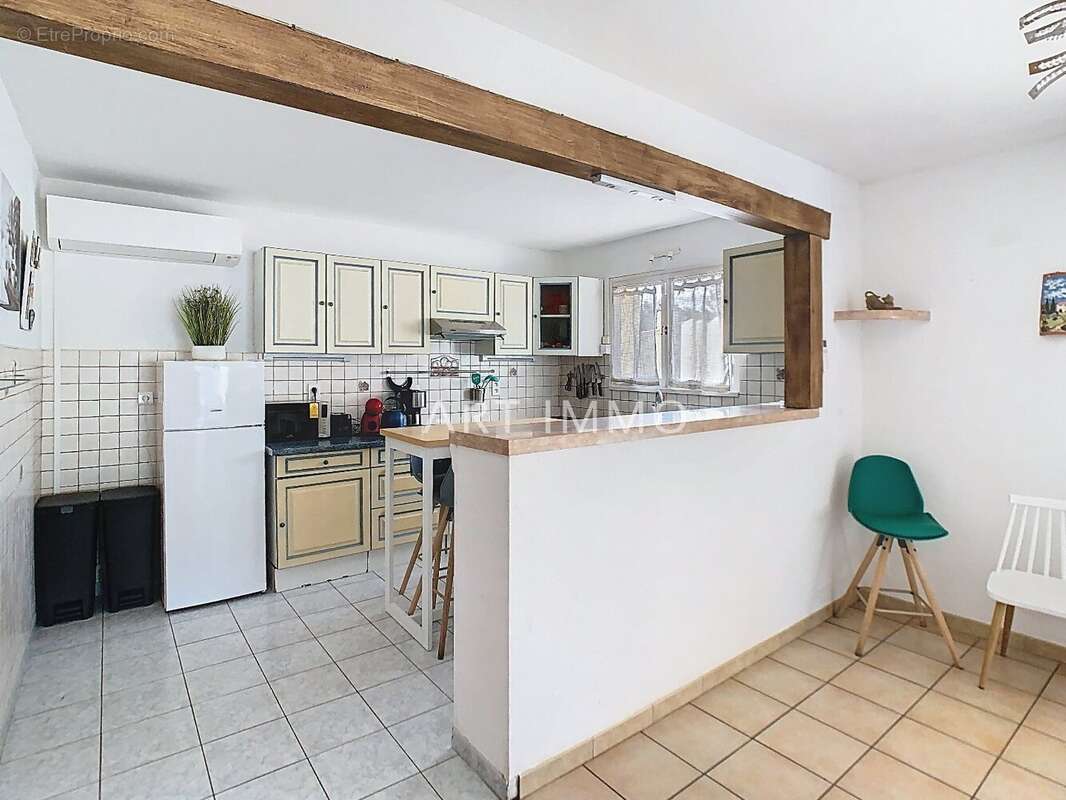 Maison à L&#039;ISLE-SUR-LA-SORGUE