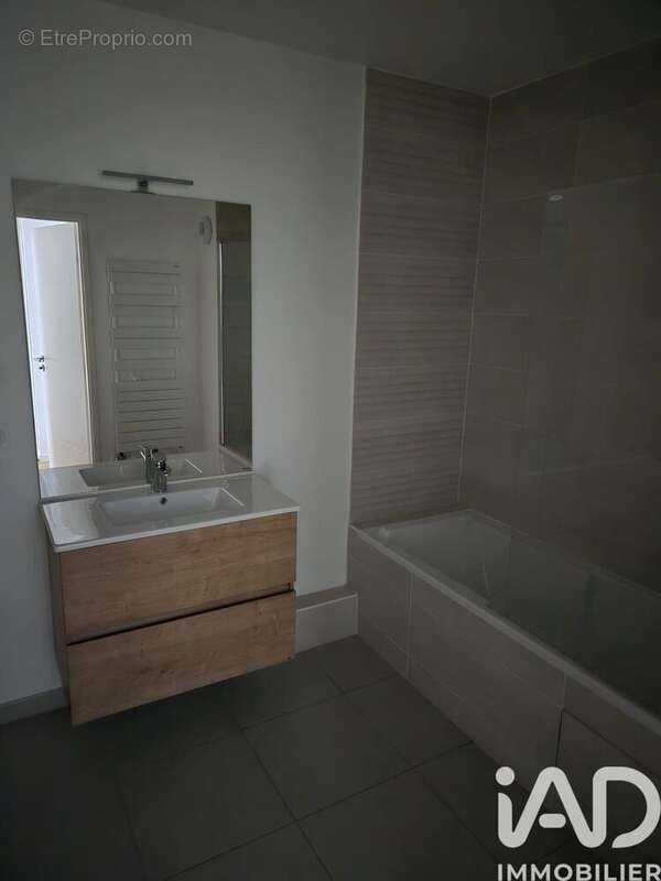 Photo 6 - Appartement à RUEIL-MALMAISON