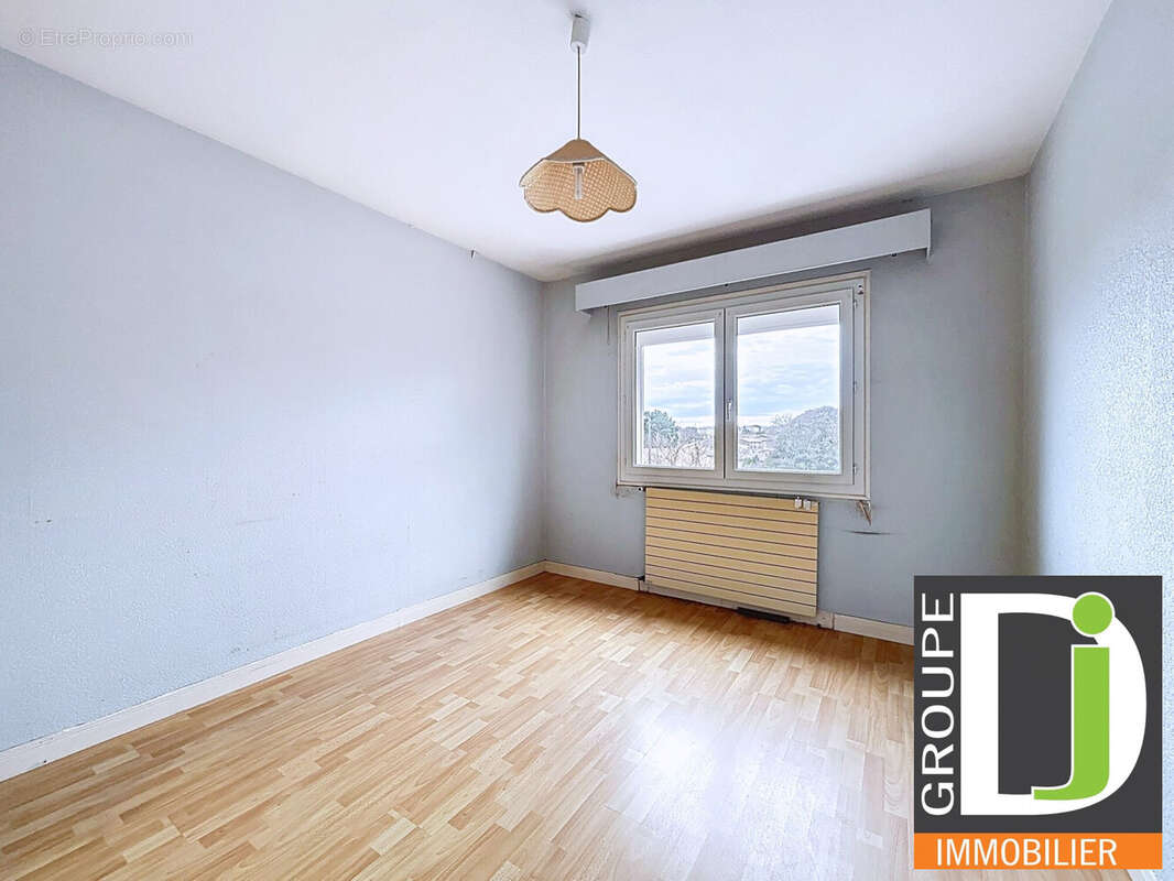 Maison à ETOILE-SUR-RHONE