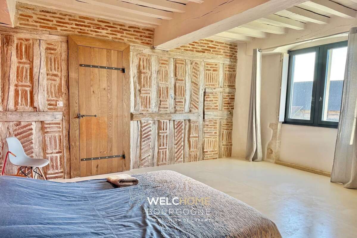 Maison à CHALON-SUR-SAONE