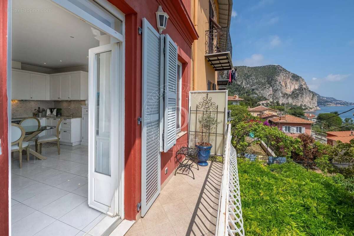 Appartement à BEAULIEU-SUR-MER