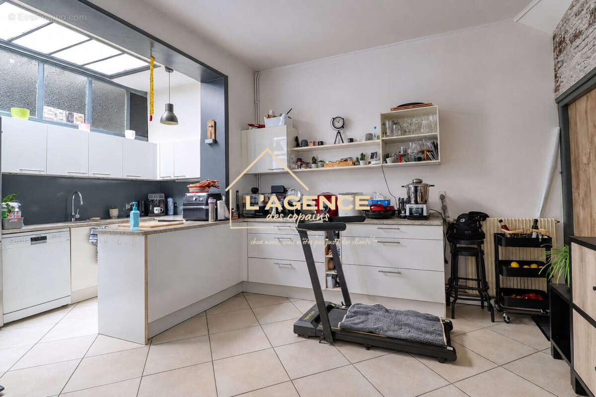 Maison 136 m² à Hazebrouck  - photo 3